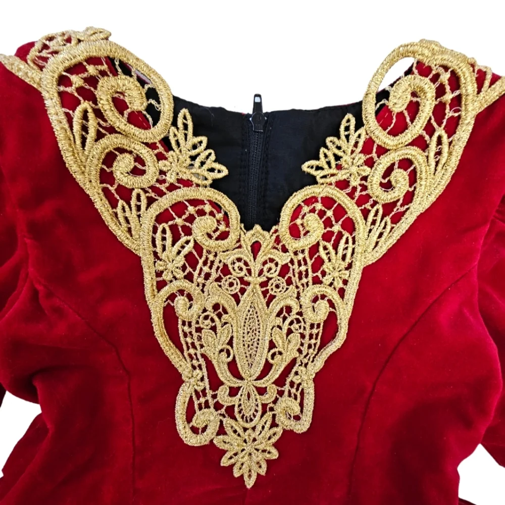 Hollywood Babe Toddler Girls Red Velvet/Gold  Embroidered Lace Longsleeve Dress